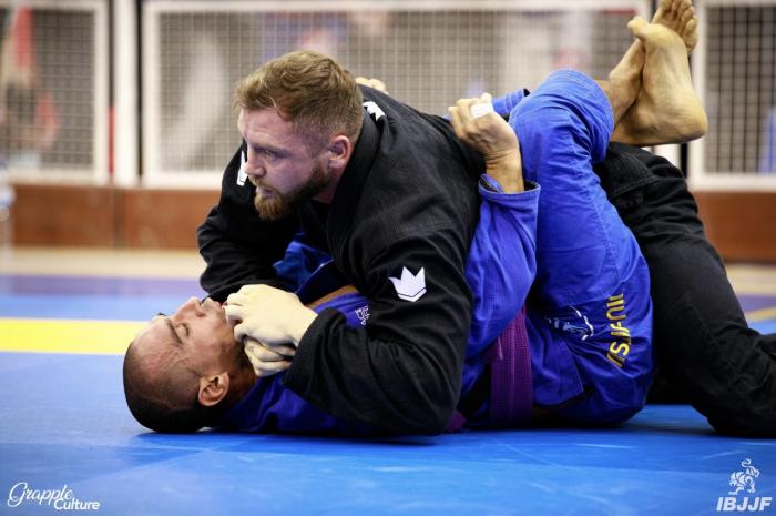 Lisbon open absolute purple