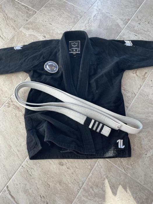 White Belt 3rd Stripe