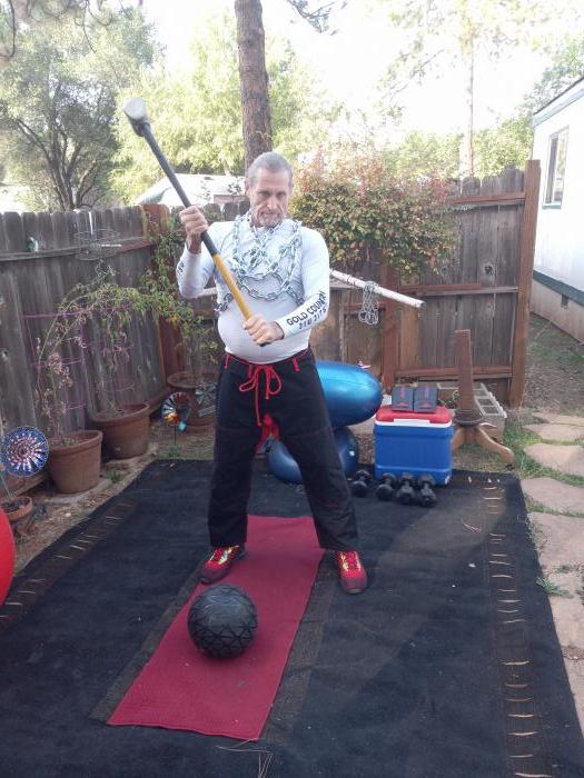 Swing that hammer KIDO