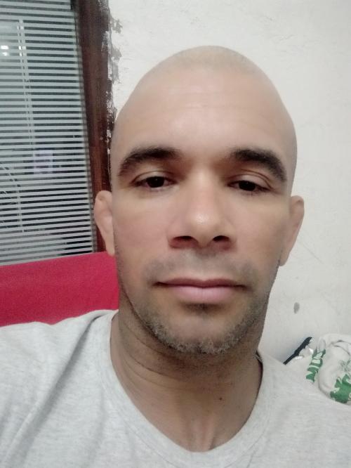 Absolao Perez