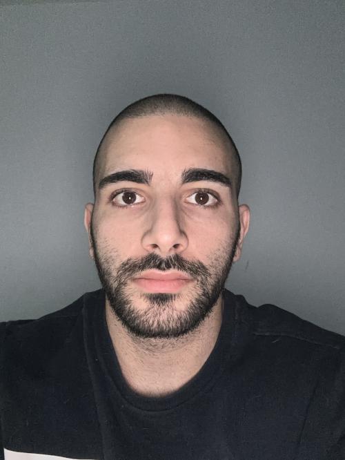 Tom Sharav