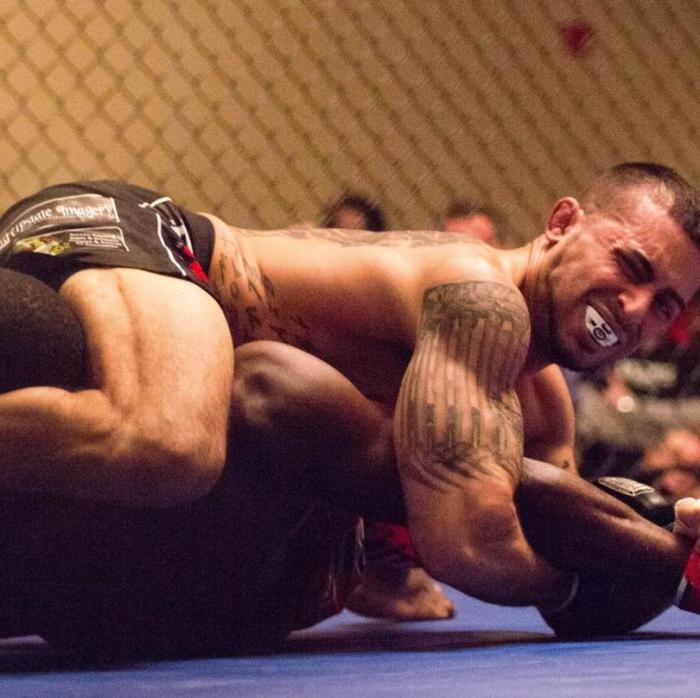 straight armlock submission