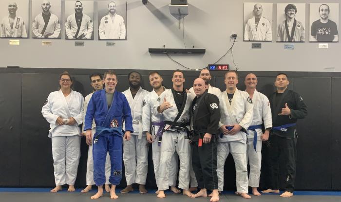 Coaching 6 am jiu jitsu