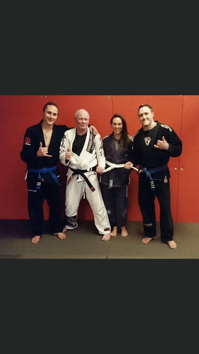 Belt promotion for Elisabeth. First stripe! Back in 2018 and Im a blue belt