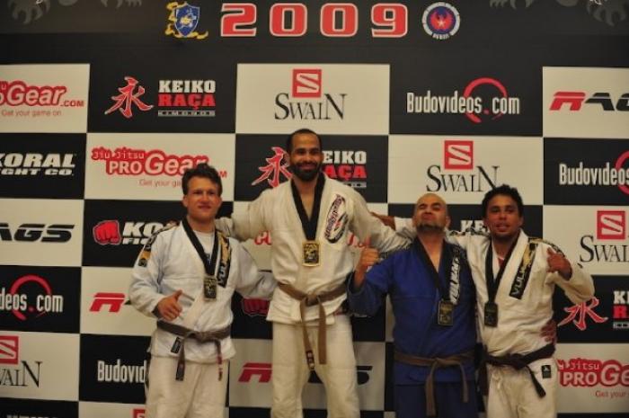 Brown belt · December 10, 2008 · Promoted by Renato Magno