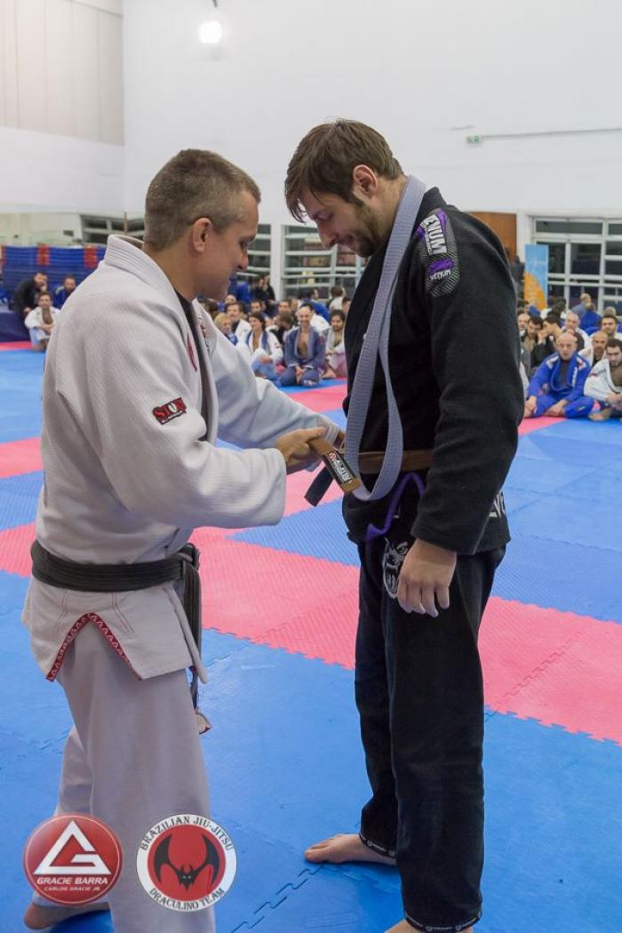 Prof.Draculino givving me my brown belt
