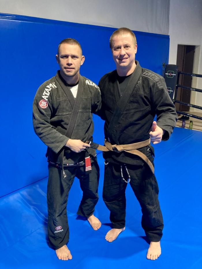 Leszek Jaremkowski in da gym.