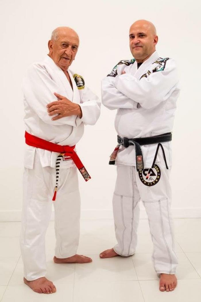Com eles tudo começou em 1985… saudoso grande mestre Geni e mestre Cirillo. #SerranaJiuJitsuforever
