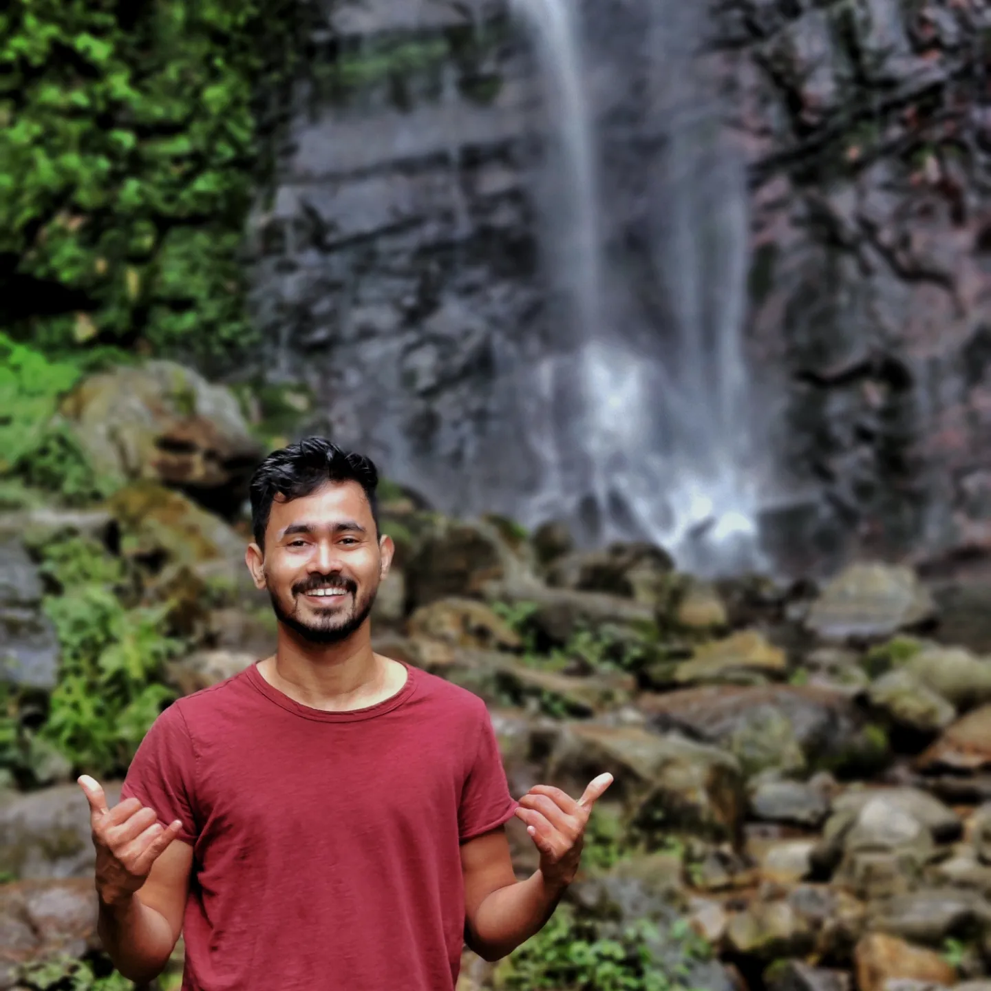 Naveen Darru