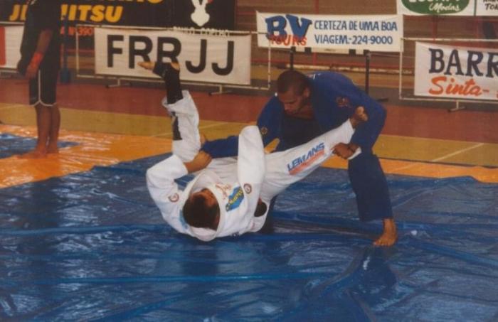 Blue belt · August 7, 1998 · Promoted by Márcio Antony