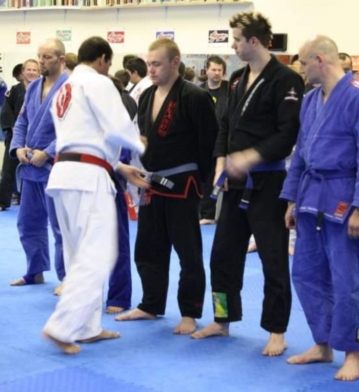 Blue belt · September 6, 2007 · Promoted by Sylvio Behring