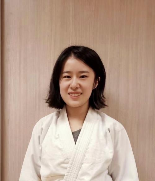 Zheyu Shang