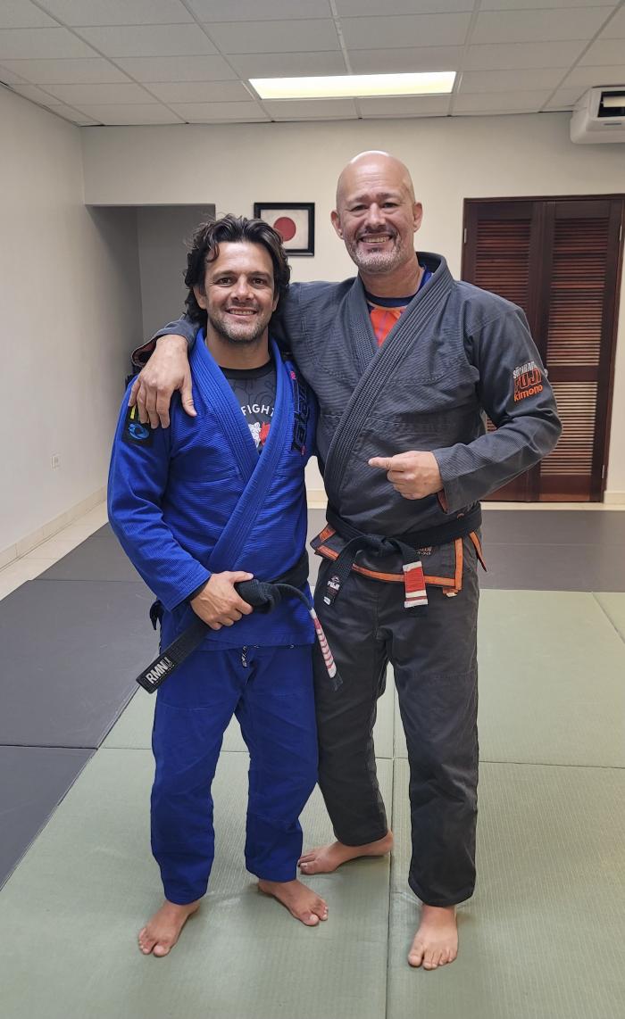 Master Robson Moura