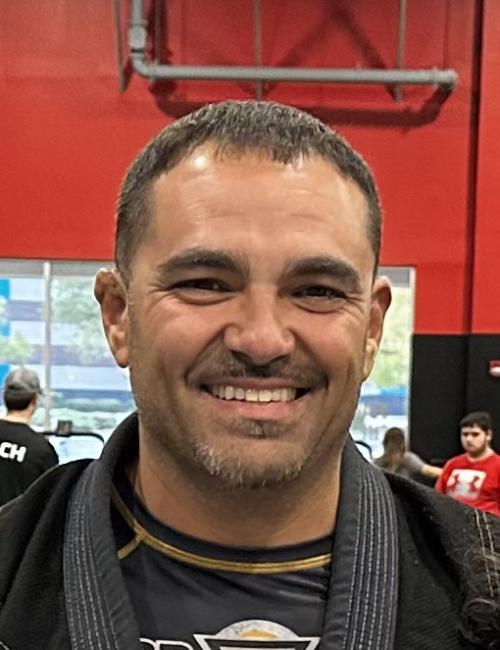 Alex Leon