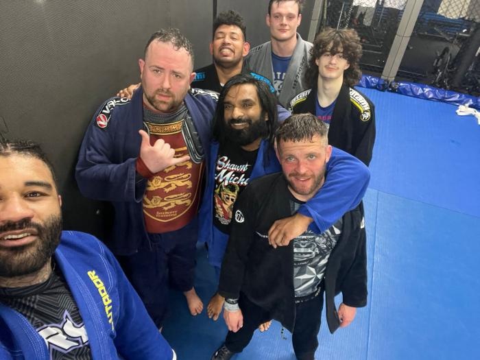 Pre Comp 6am Gi Sparring (Joffie has the best playlist)
