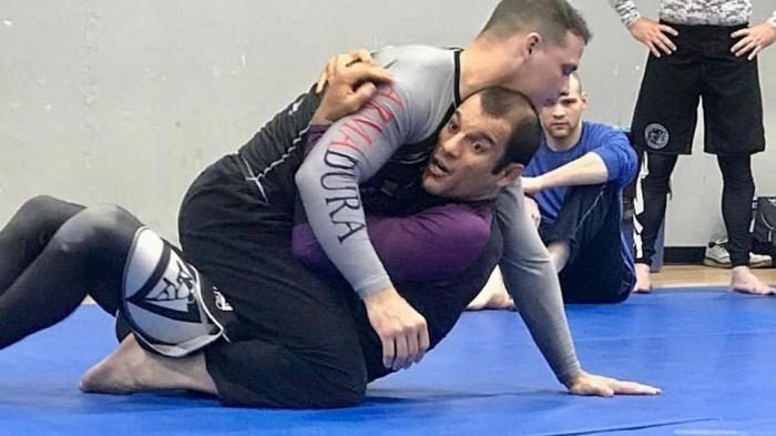 I’ve been very lucky to not just train with Rryron Gracie several times in my life. But to also be GST certified by him.