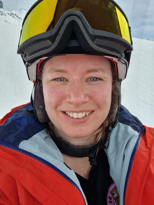 Zoe Groves
