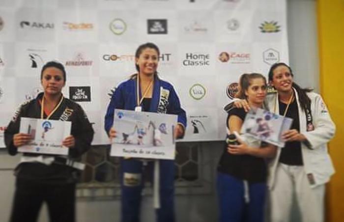 Pegando Podium