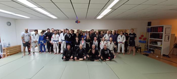 Seminar, 5 Gym's 1 Seminar