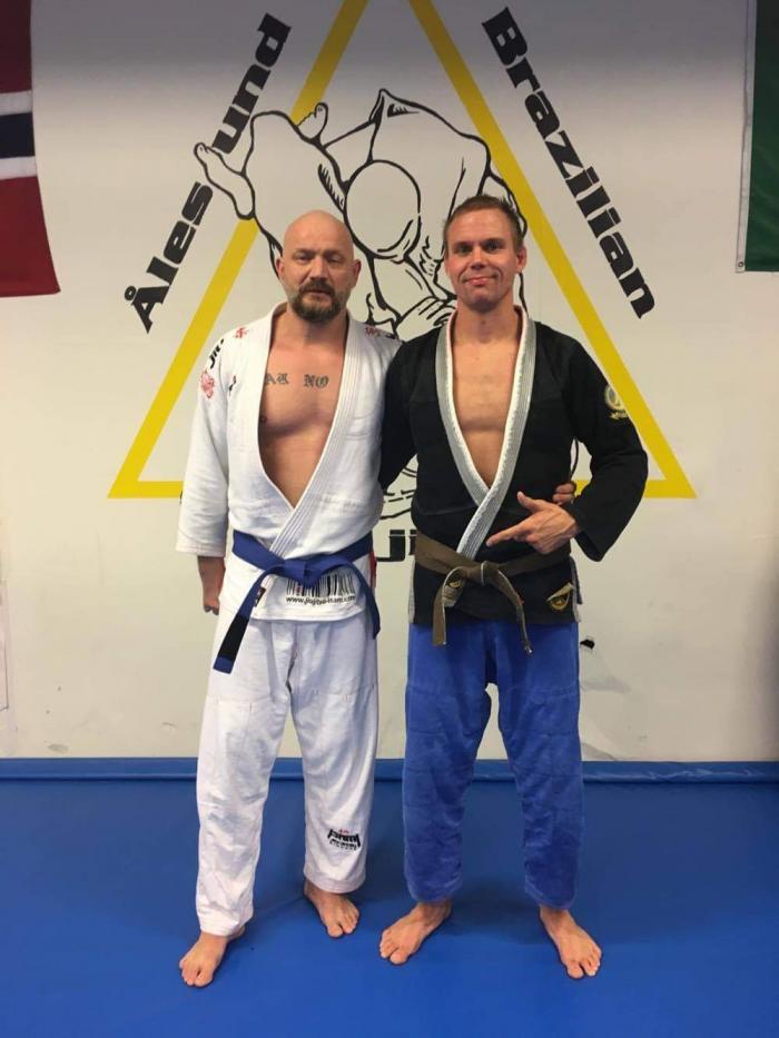 Blue belt · October 21, 2014 · Promoted by Robert Vingsnes