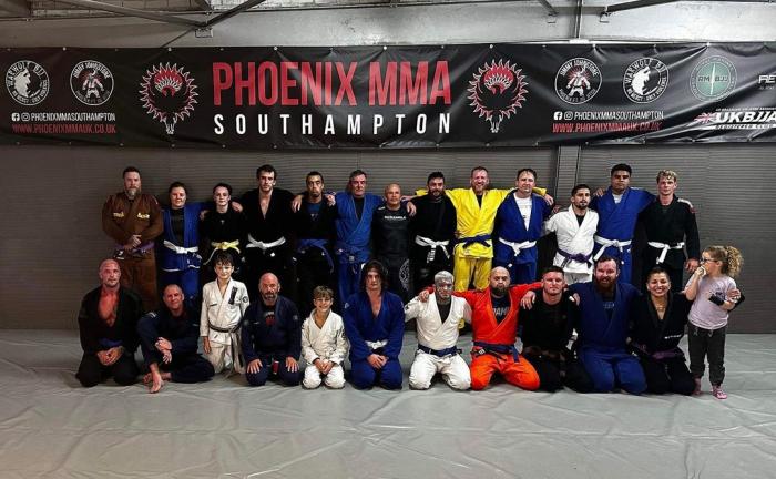 Phoenix MMA Southampton team photo