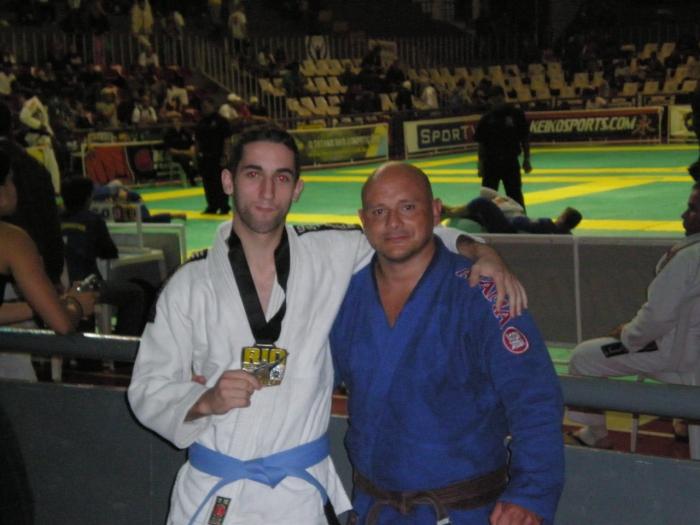 Blue belt · December 15, 2009 · Promoted by Pablo Lucero
