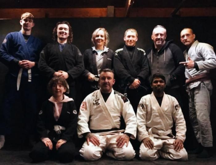 Some old school Gracie jiu jitsu techniques with Paul Patrick and my fellow caterans, Thank you for the knowledge and wisdom 🙌❤️☮️🥋