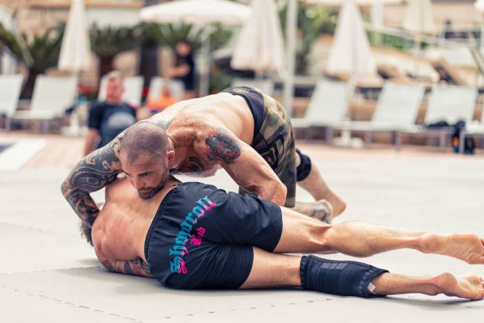 Rolling with black belt Cameron Shayne Mallorca Bjj&yoga fest