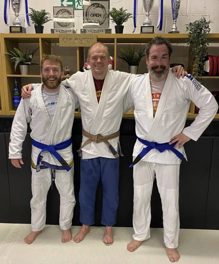 Trained at CVA jiujitsu in Edinburgh together with fellow globetrotters David Rogers (coach) and Nathan Ferguson.