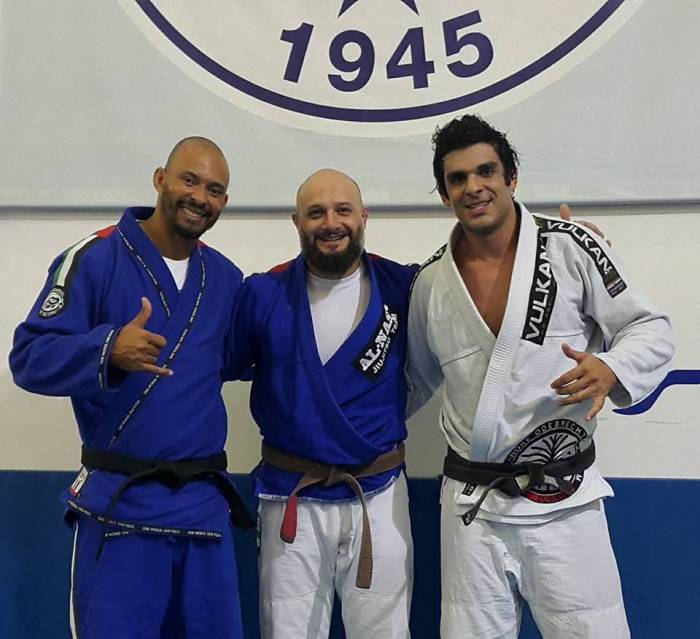 Brown belt · September 10, 2015 · Promoted by Alexandre Odebrecht