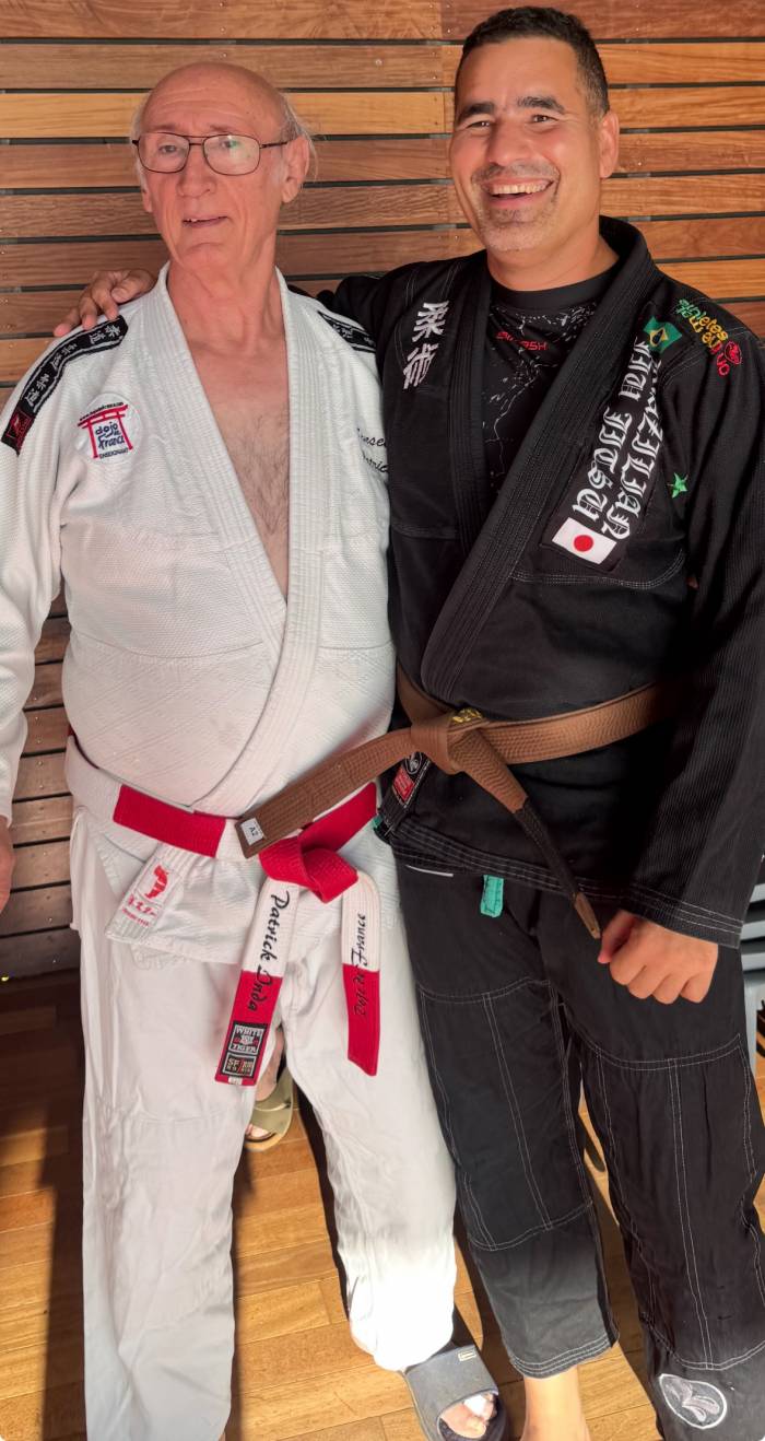 Avec mon ami le grand maître Inda