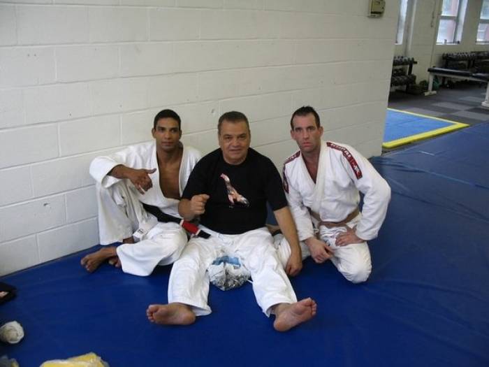 Blue belt · May 1, 2004 · Promoted by Fabio Araujo