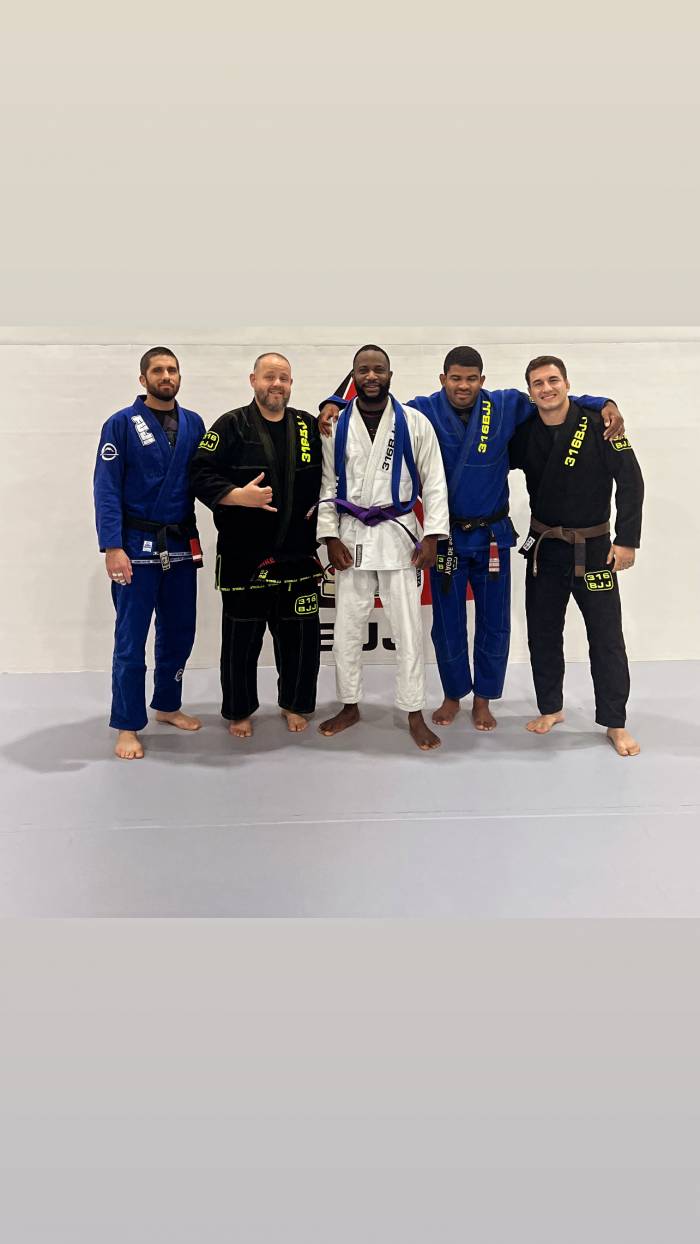 Purple belt · May 5, 2025 · Promoted by Yago de Souza