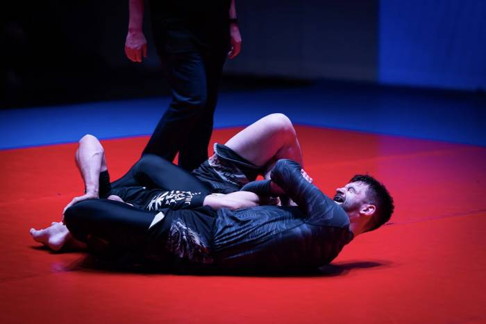 First black belt superfight, 5 seconds before the end of the match