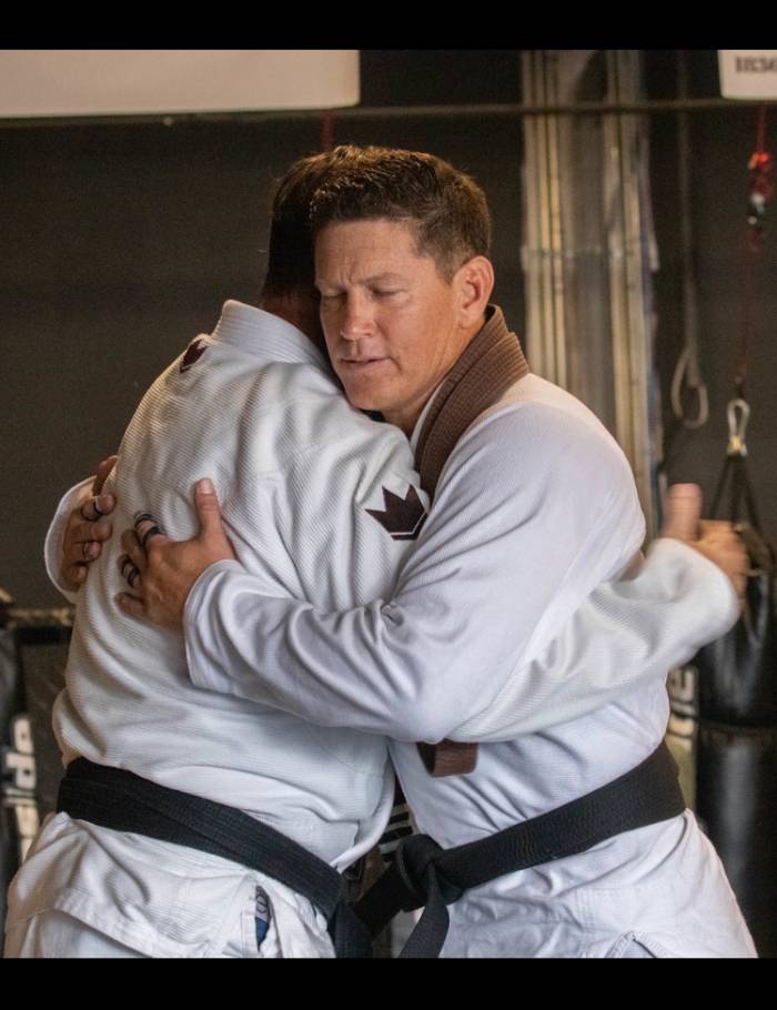 Faixa Preta presented by senior BJJ Instructor Jason Woodard in the Outer Banks of NC. I received Brown Belt from Mario Estavane who trained under Jason while he lived in NC. Mario has relocated.