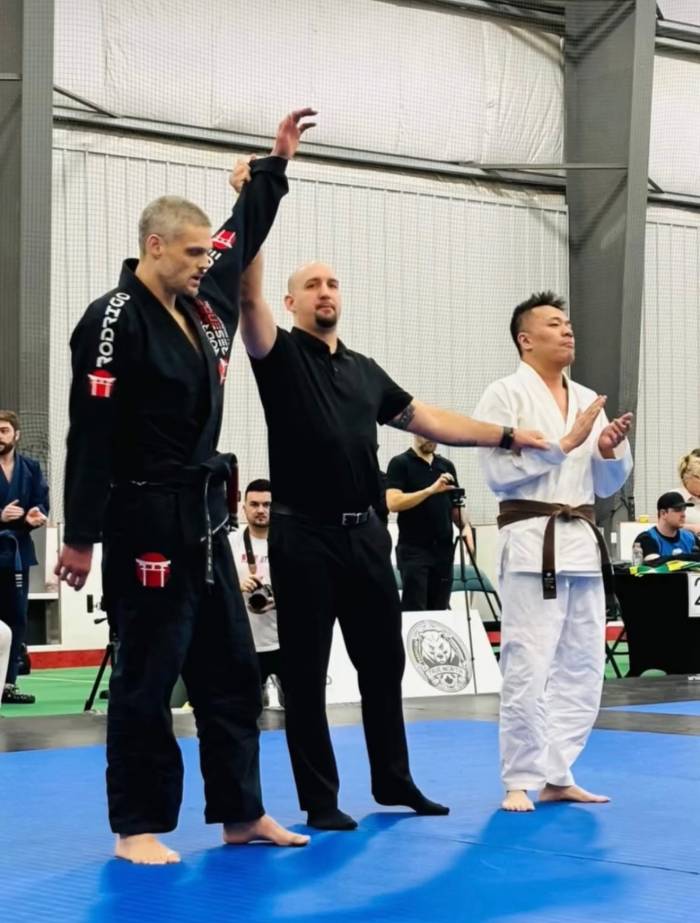 Gold medal match submission by gi choke