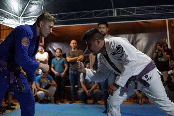 Superfight competition purple belt