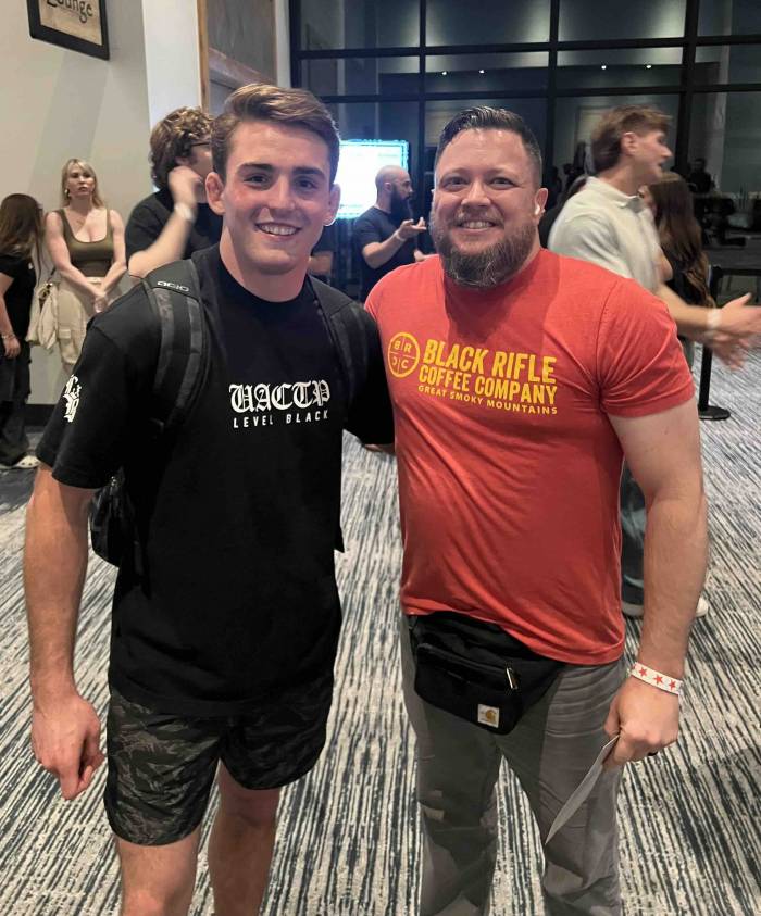 Andrew Tackett at WNO 27
