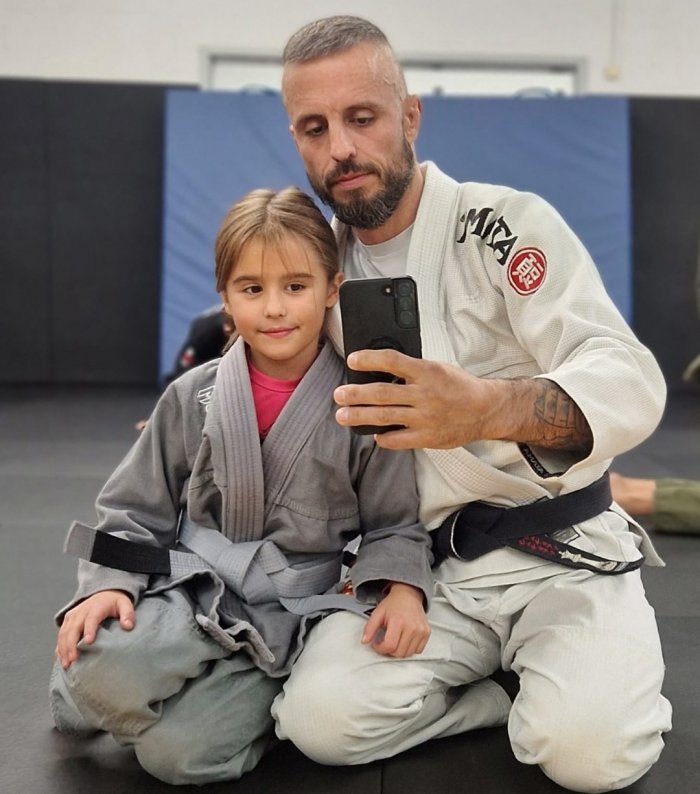 Gray belt · October 12, 2025 · Promoted by Prof. Stephan Van Wichelen