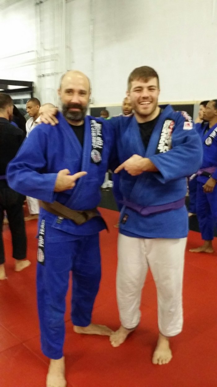 Brown belt · December 22, 2014 · Promoted by Roan Jucao Carneiro
