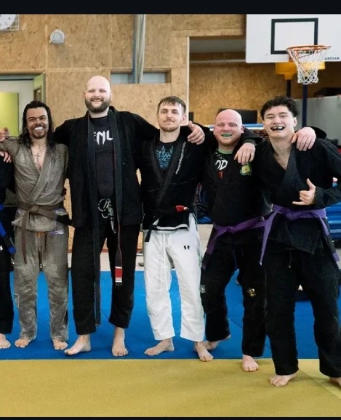 Purple belt · March 13, 2026 · Promoted by Jeroen Tanis