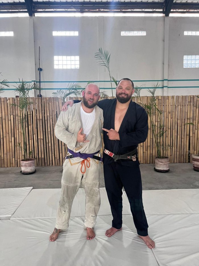 This is me in 2024 in Canggu, Bali at Rituals Jiu Jitsu with head coach Justin Sidelle. One of the hardest training sessions I ever had.