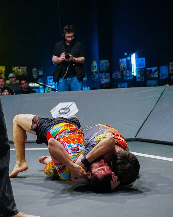 Gama grappling 9
