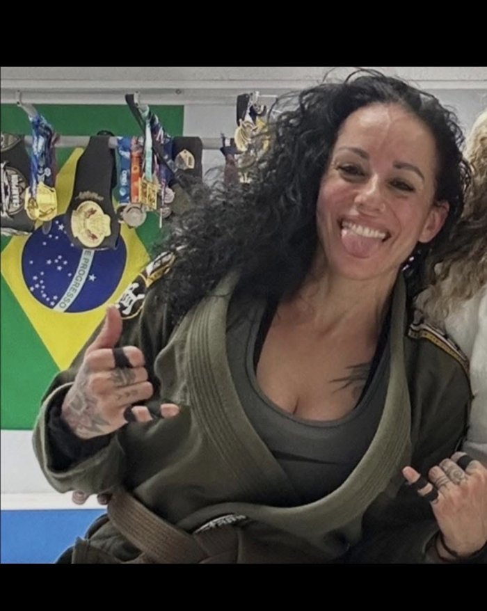 Consuelo “coco” Encinas