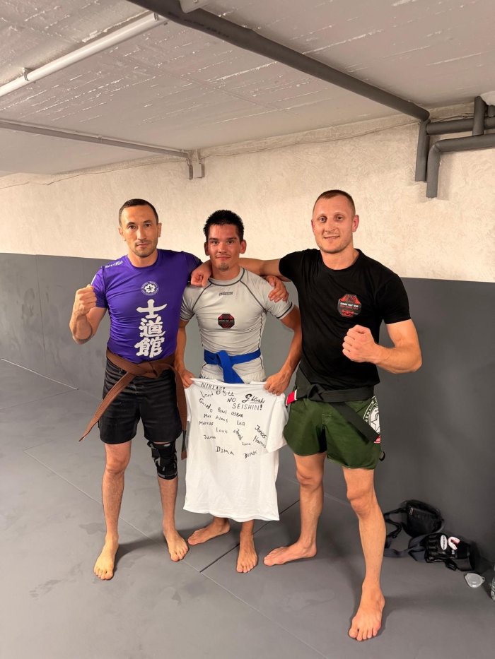 Blue belt · September 3, 2026 · Promoted by Dimitrij Tschodu