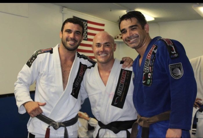 Black belt · November 21, 2011 · Promoted by Rodrigo Teixeira
