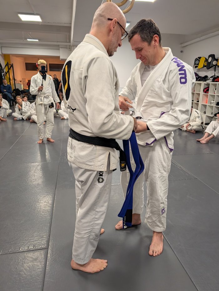 Blue belt · November 20, 2025 · Promoted by Leo Neves Uplay