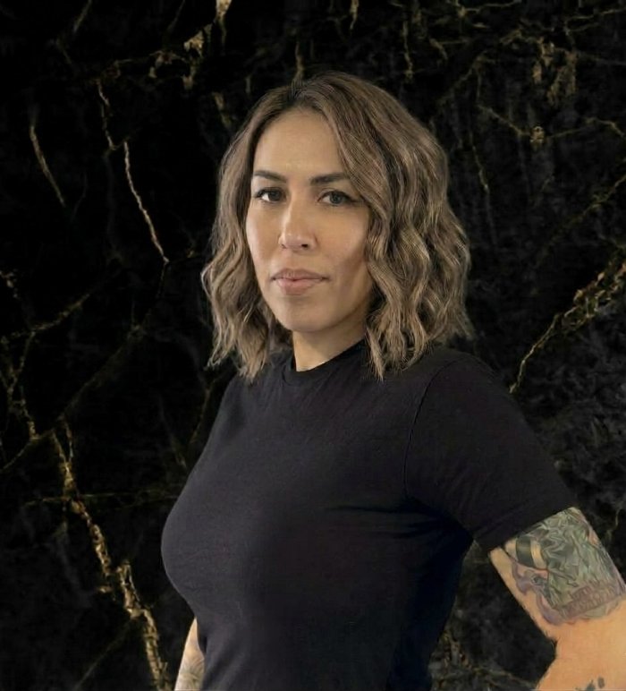 Cynthia De La Riva
