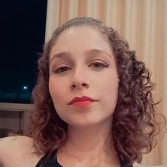 Larissa Costa de Almeida Castro