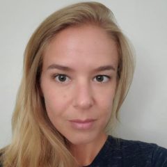 Jennifer Stoops